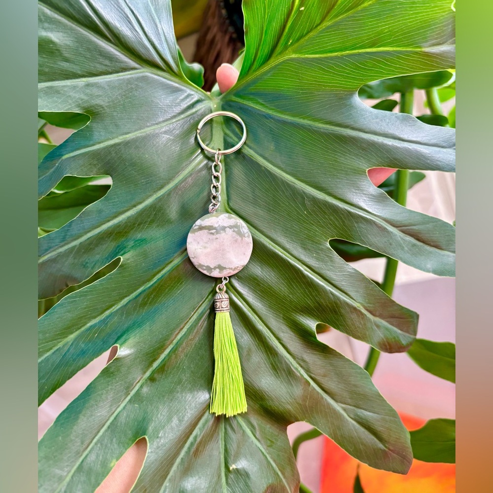 Jasper Keychain - Picture 2 of 2